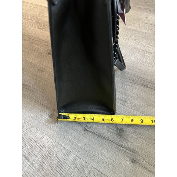 NEW BETSEY JOHNSON EMBOSSED SKULLS XOKIARA LARGE TOTE BAG/SKULL BLACK Halloween - Picture 10 of 11